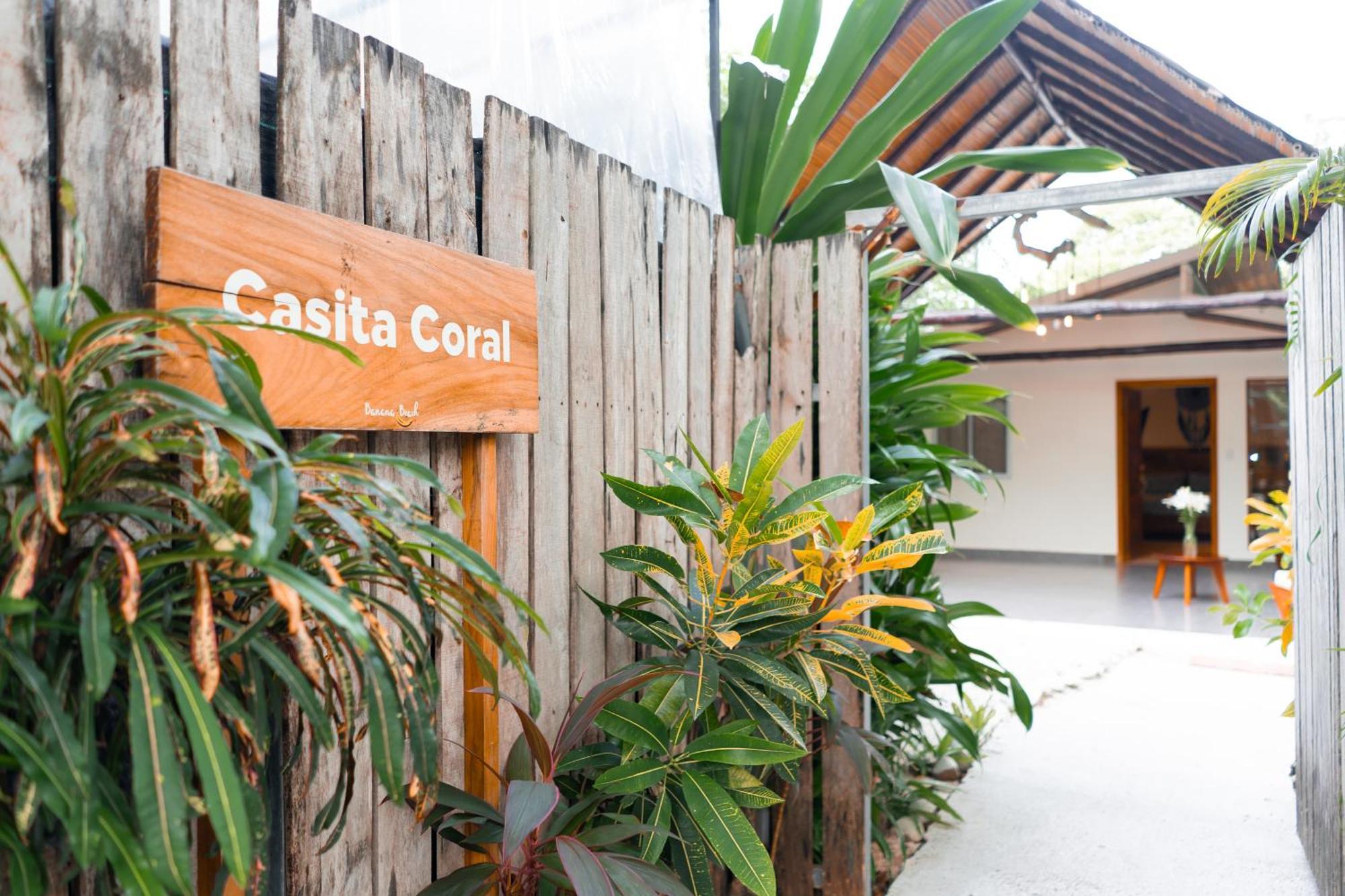 Banana Beach Bungalows Playa Santa Teresa  Exterior photo